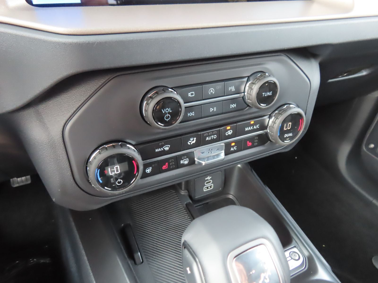 2026 Ford Bronco Outer Banks 314A