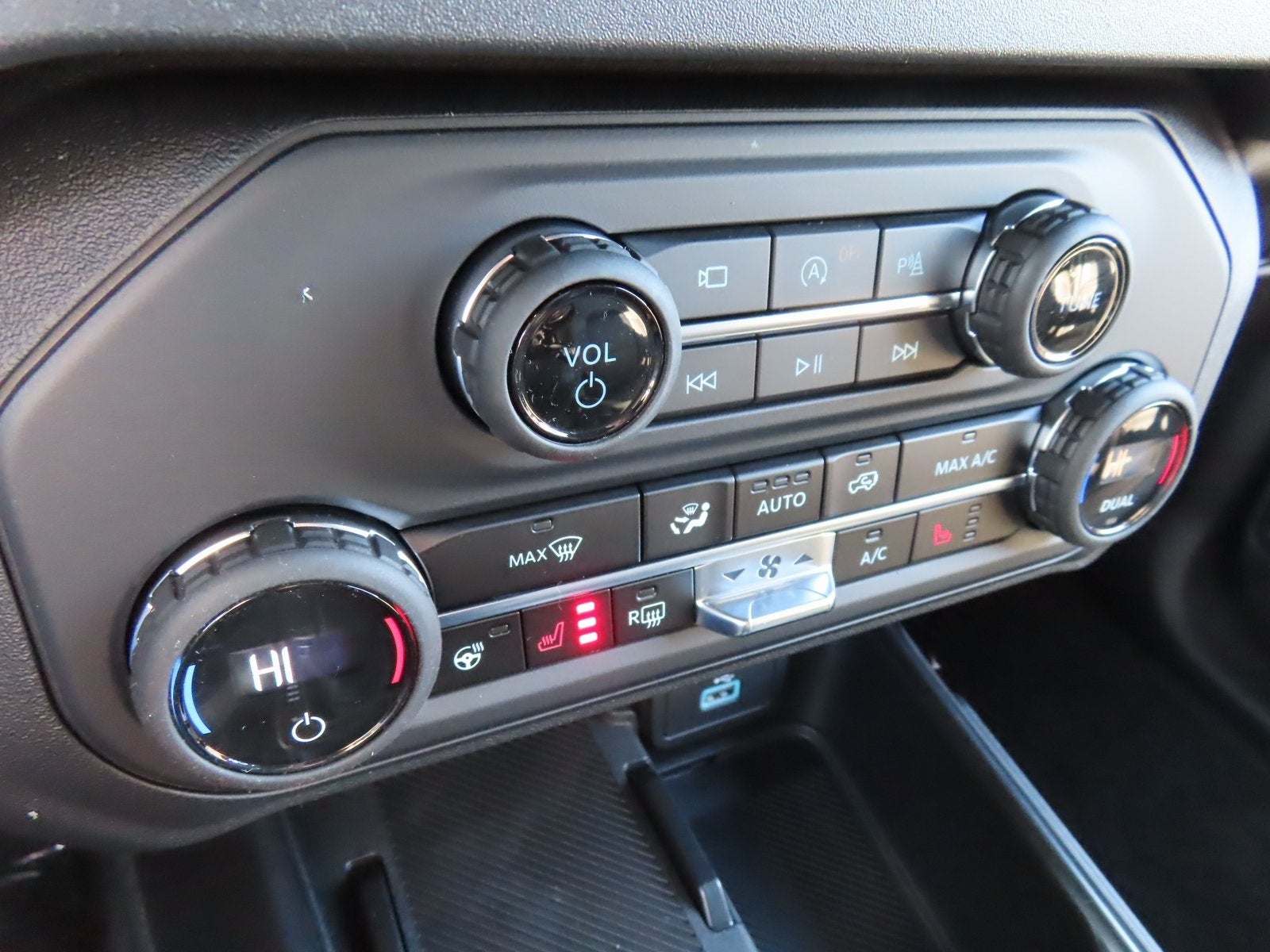 2025 Ford Bronco Outer Banks 314A