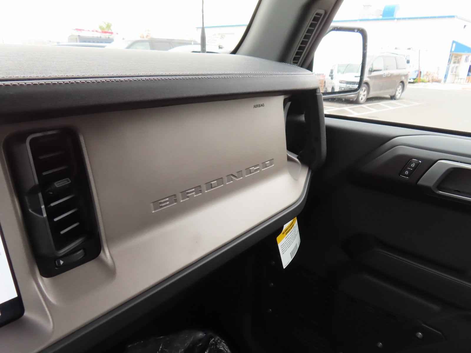 2025 Ford Bronco Outer Banks 312A