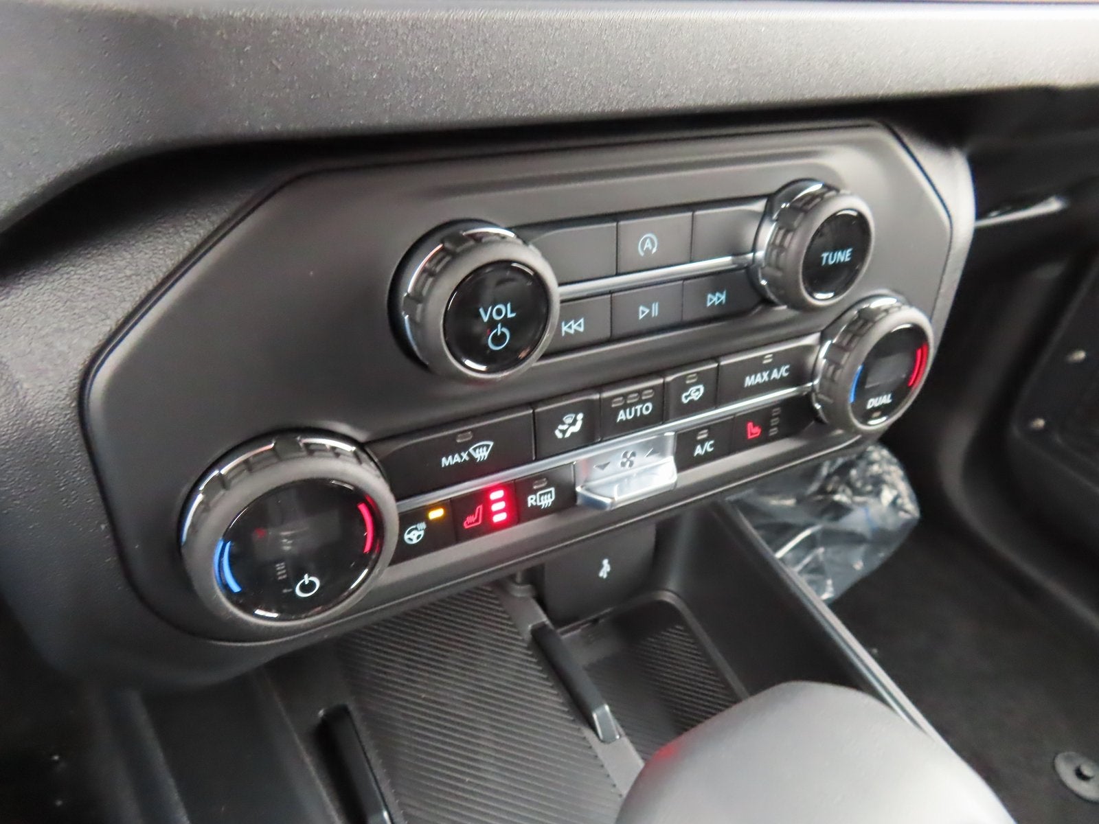 2025 Ford Bronco Outer Banks 312A