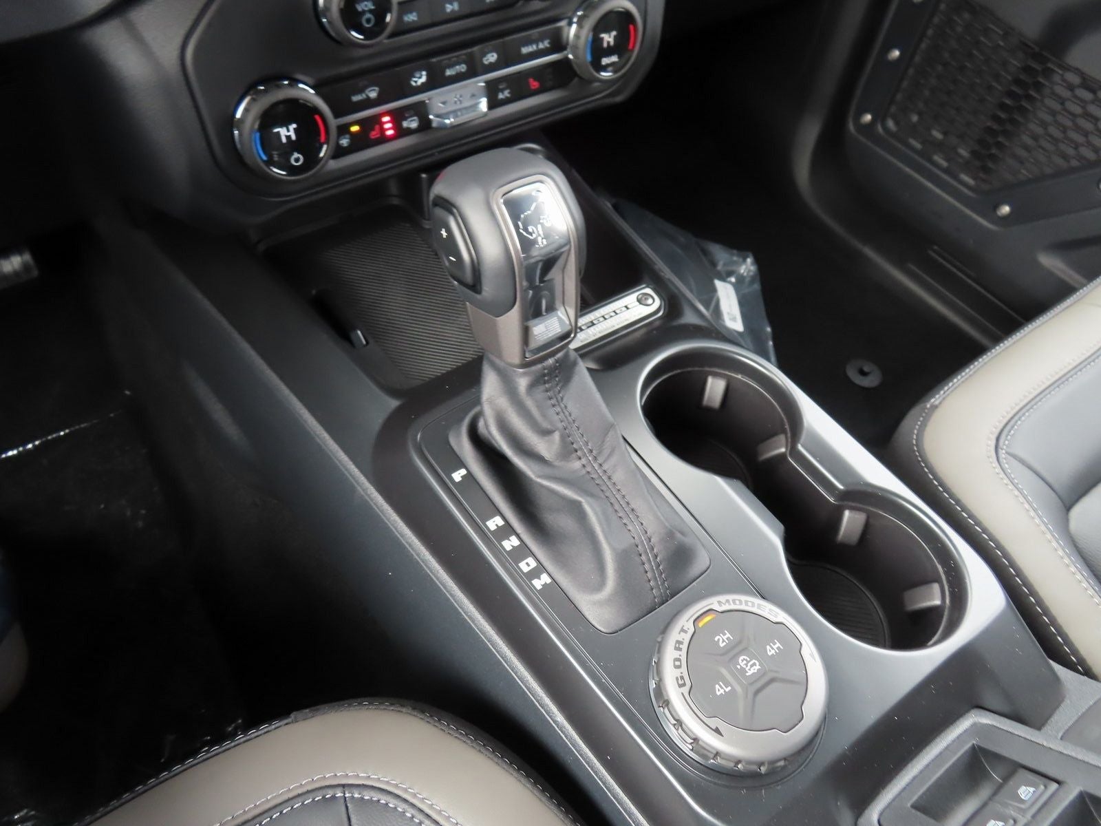 2025 Ford Bronco Outer Banks 312A