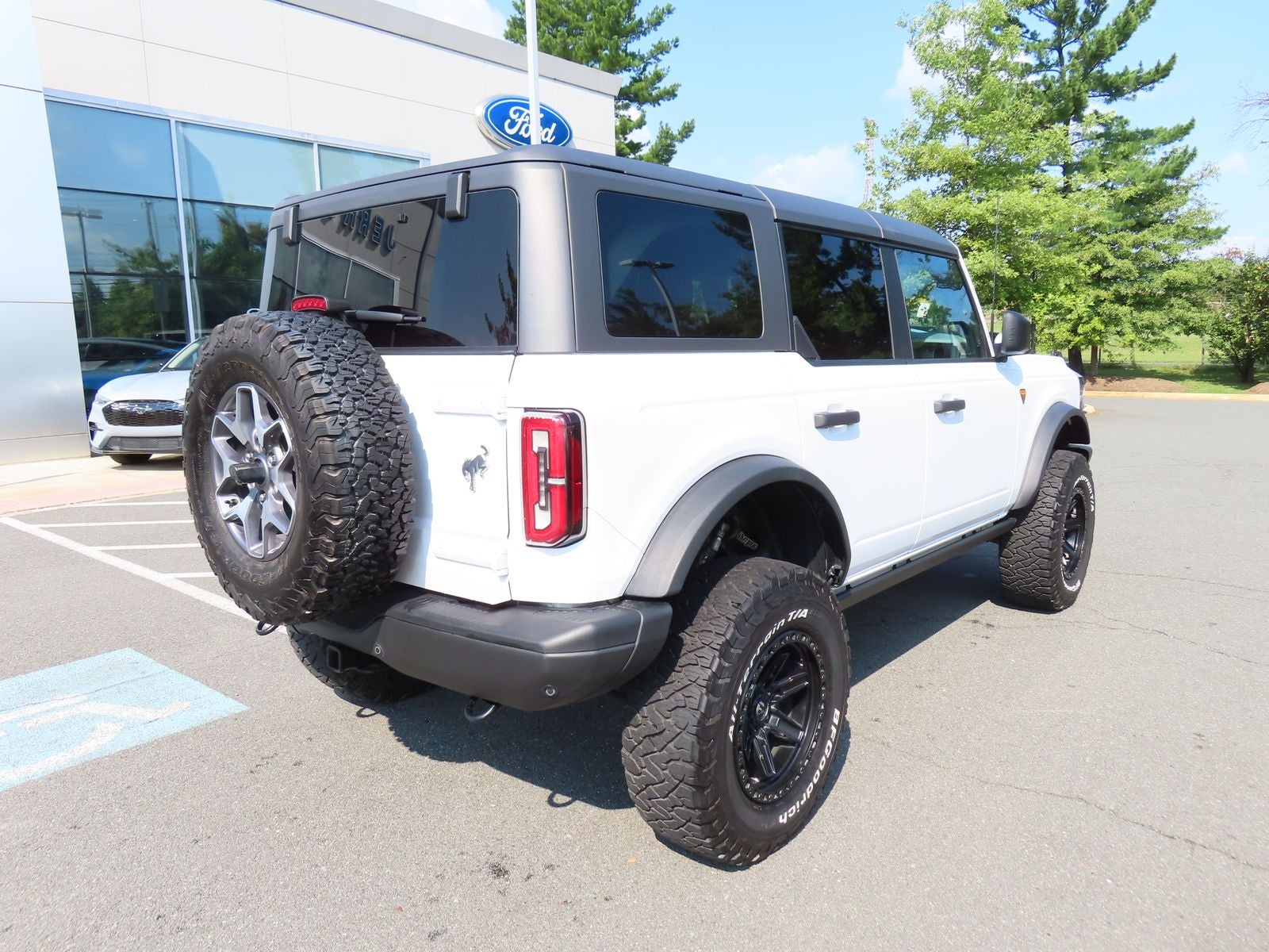 2023 Ford Bronco Badlands