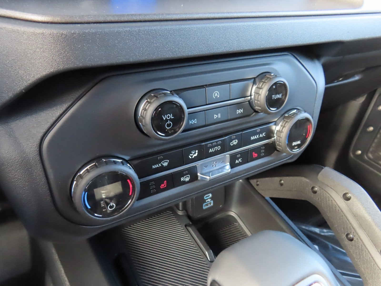 2025 Ford Bronco Big Bend 222A