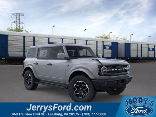 2026 Ford Bronco Outer Banks