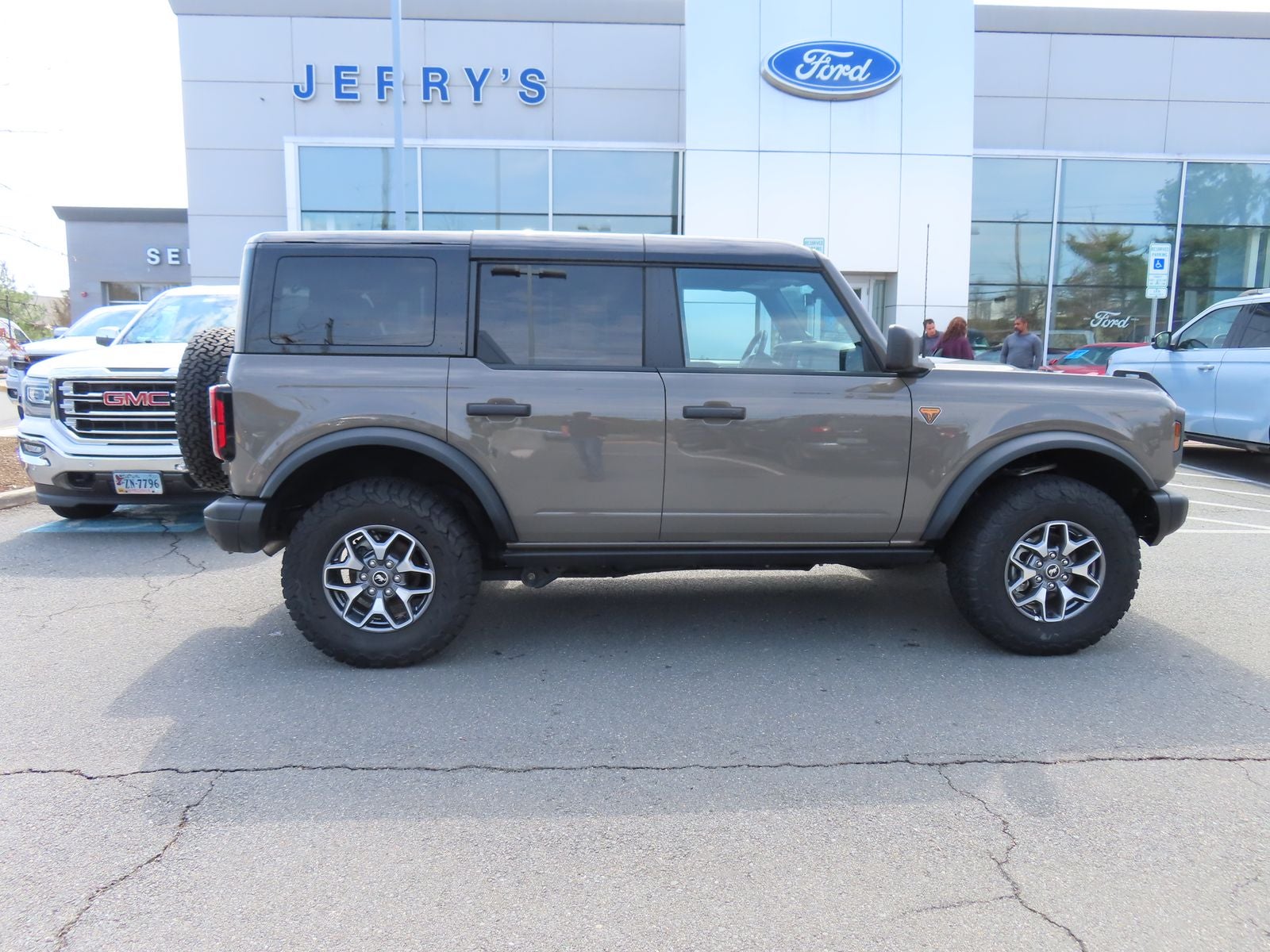 2025 Ford Bronco Badlands