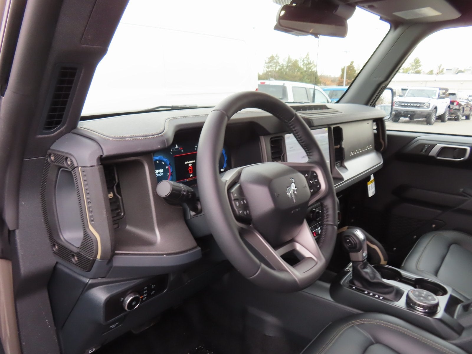 2025 Ford Bronco Badlands 332A