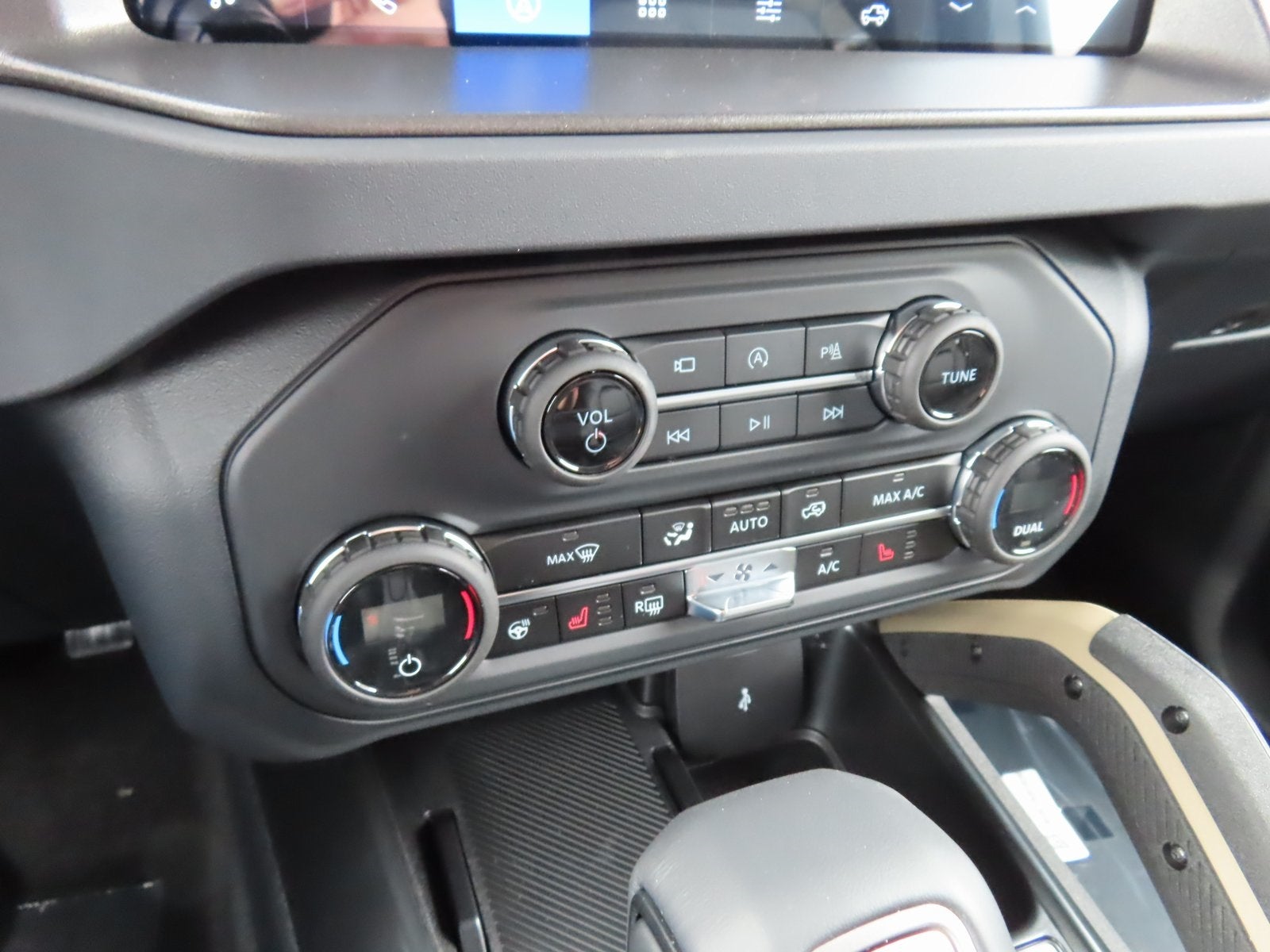 2025 Ford Bronco Badlands 334A