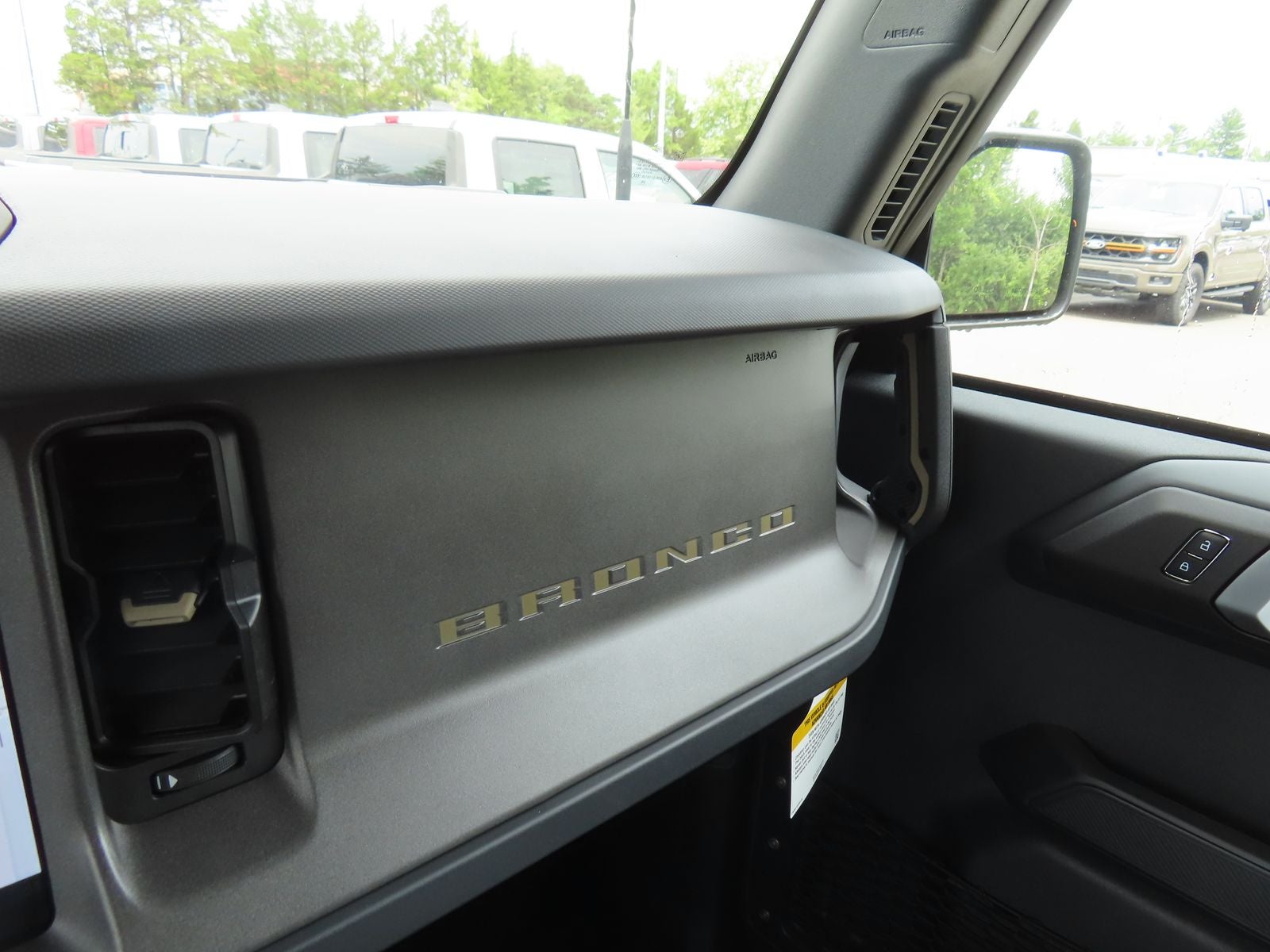 2026 Ford Bronco Badlands 332A