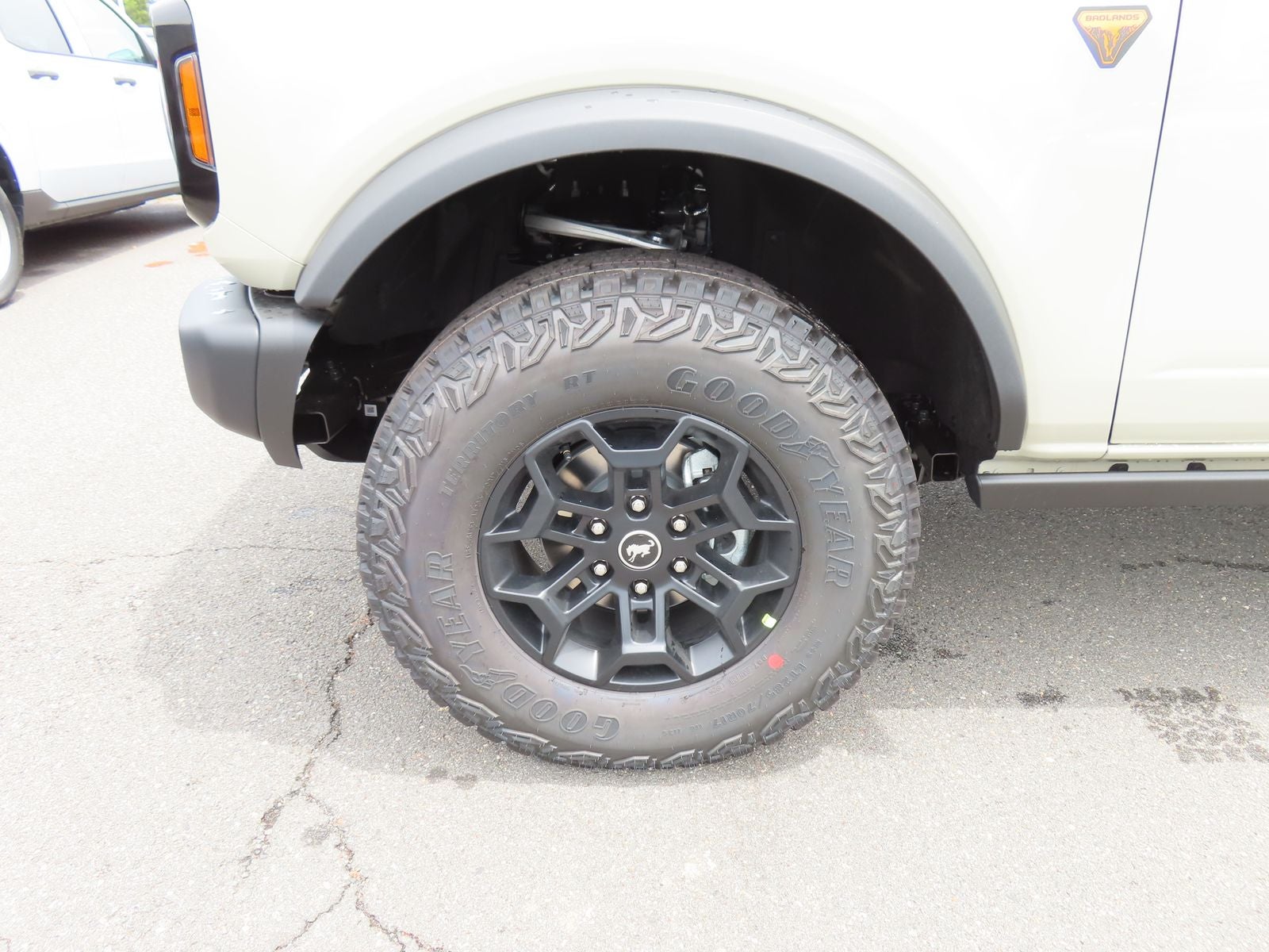 2026 Ford Bronco Badlands 332A