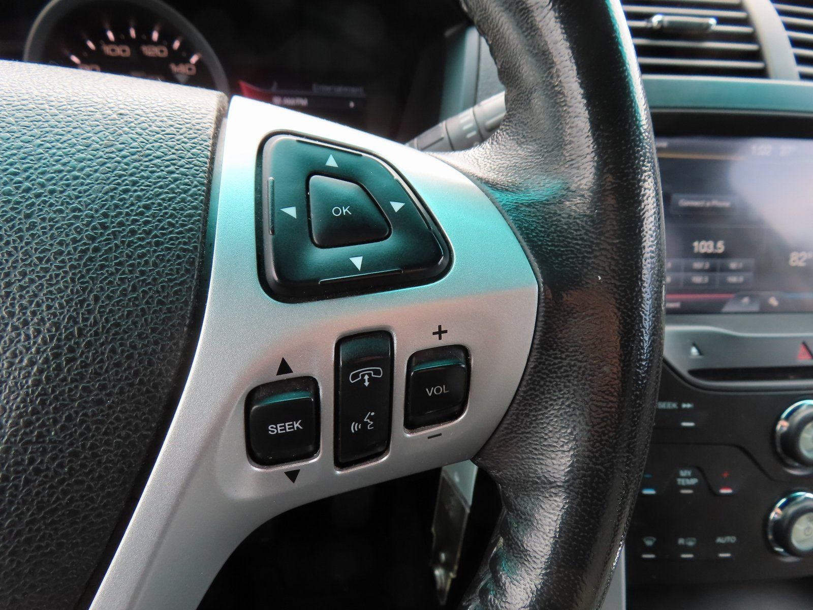 2011 Ford Explorer XLT