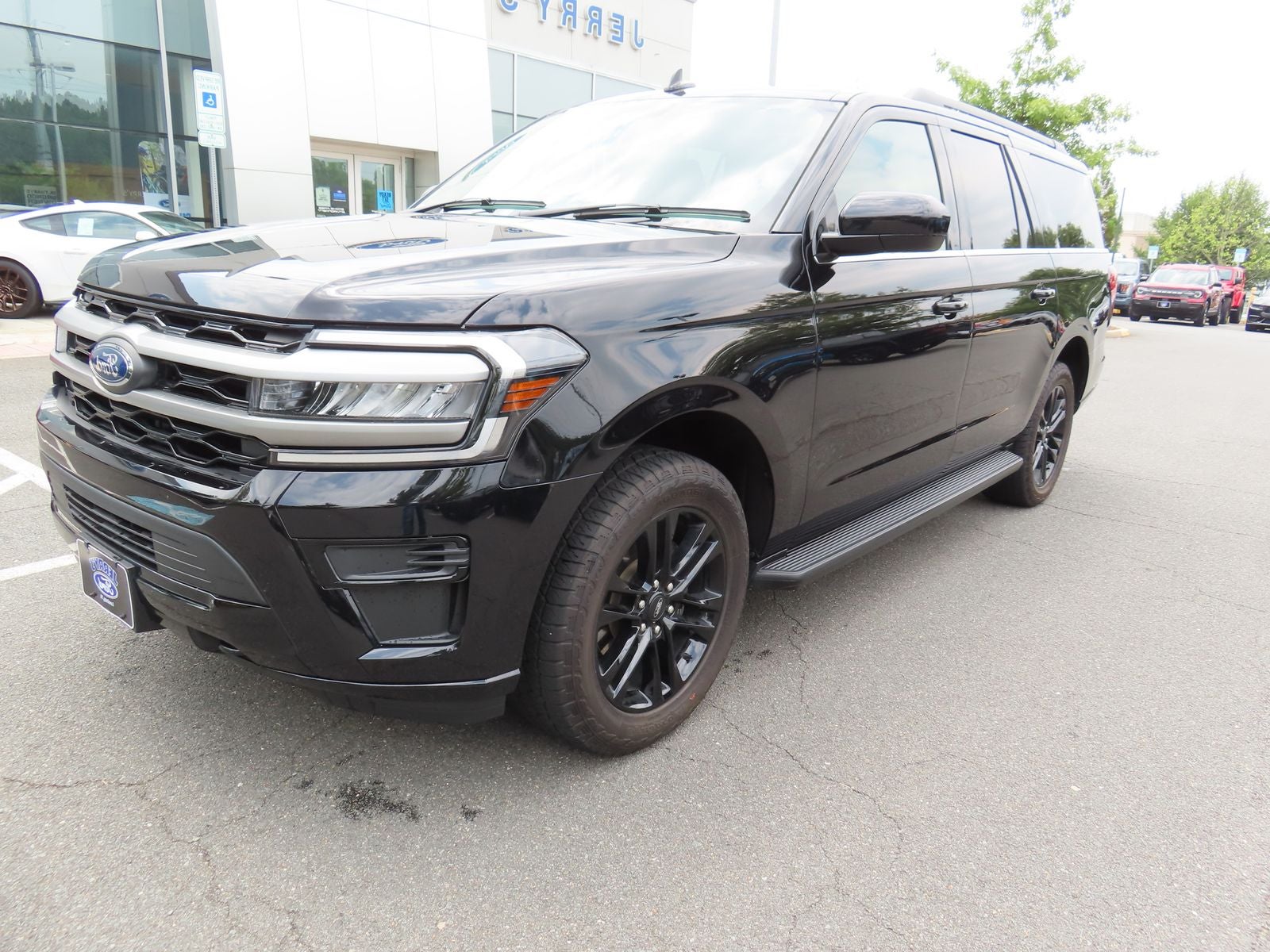 2024 Ford Expedition Max XLT