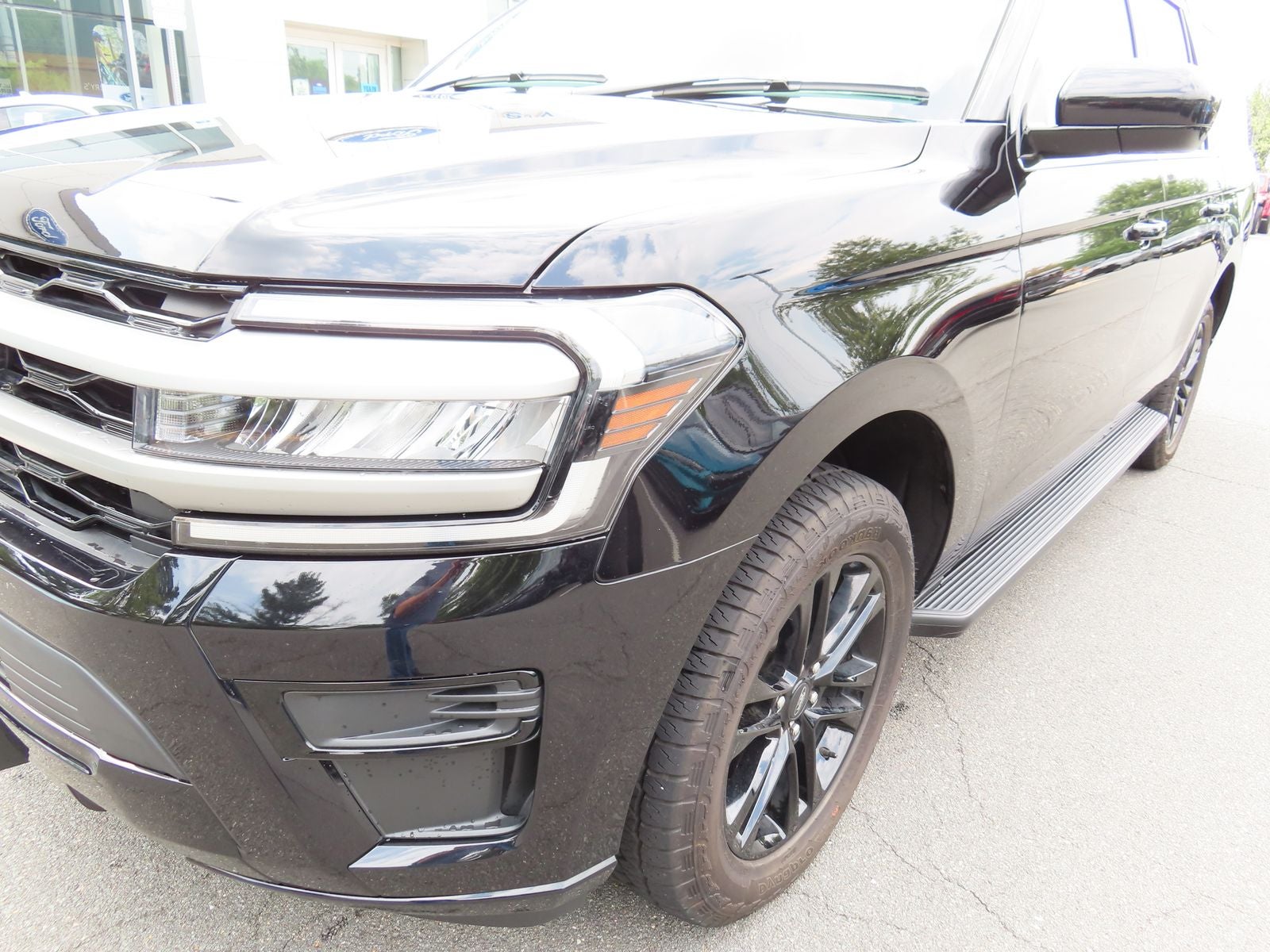 2024 Ford Expedition Max XLT