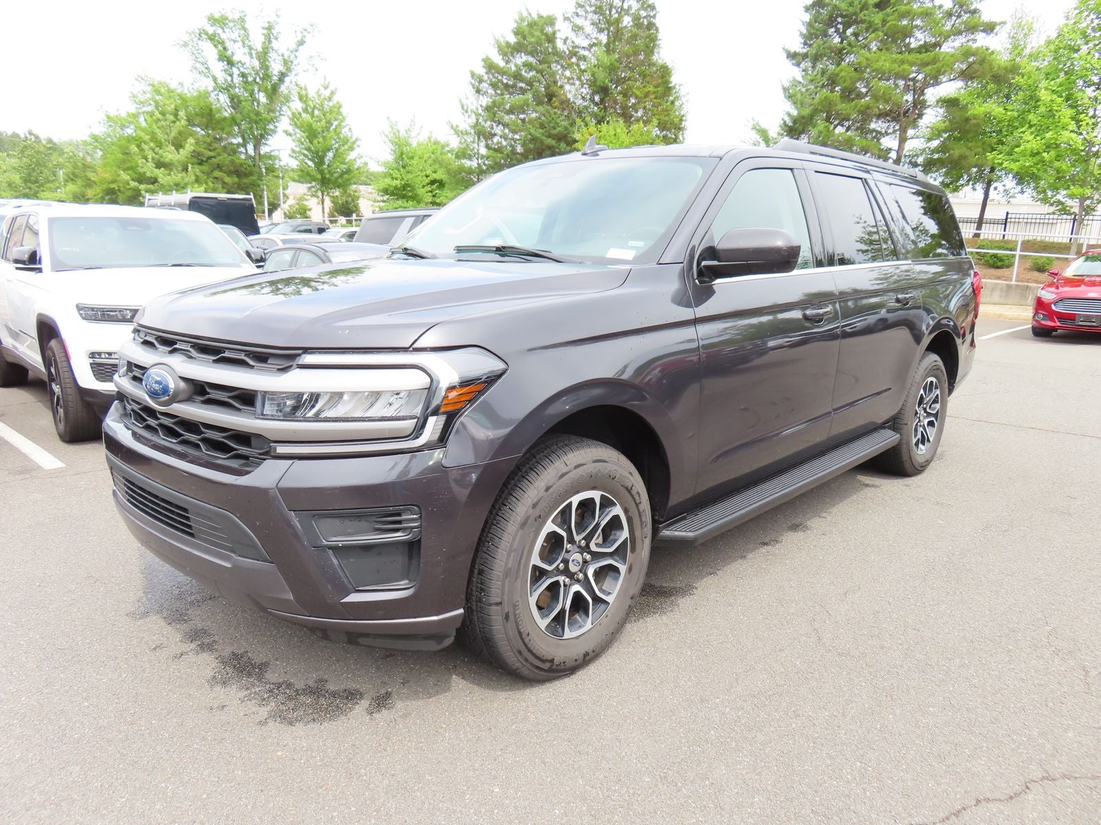 2024 Ford Expedition Max XLT