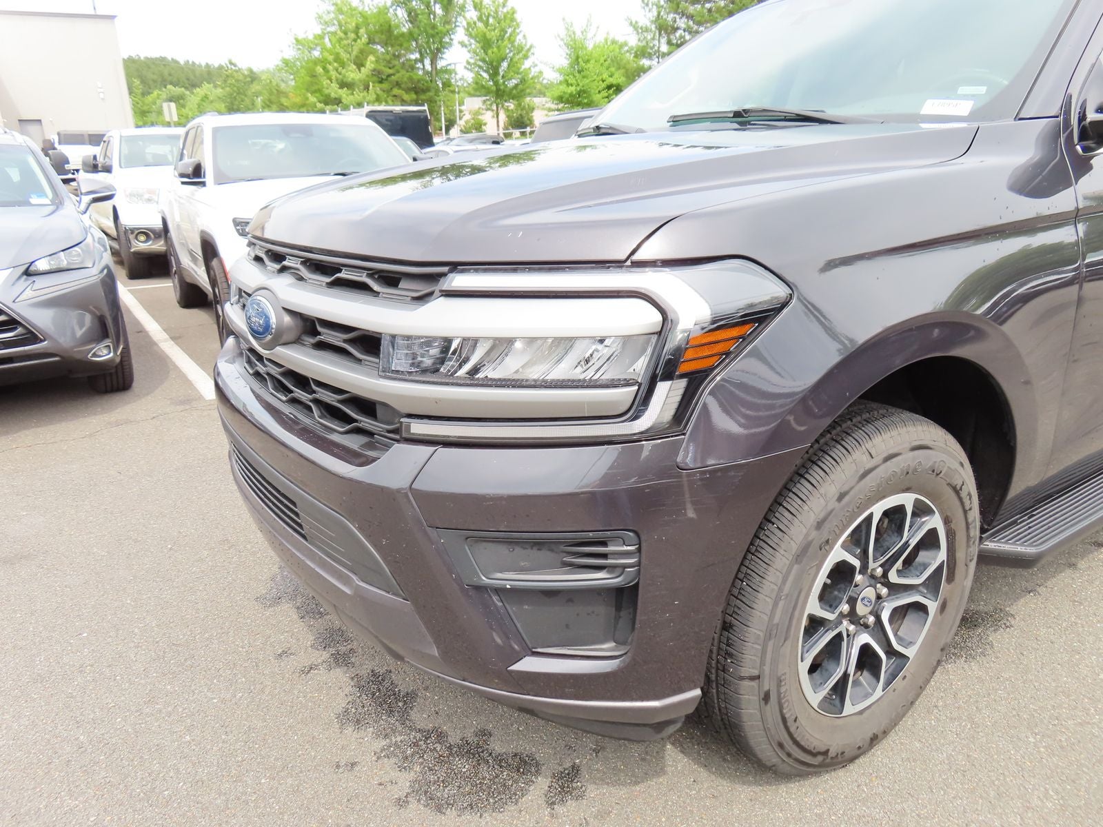 2024 Ford Expedition Max XLT
