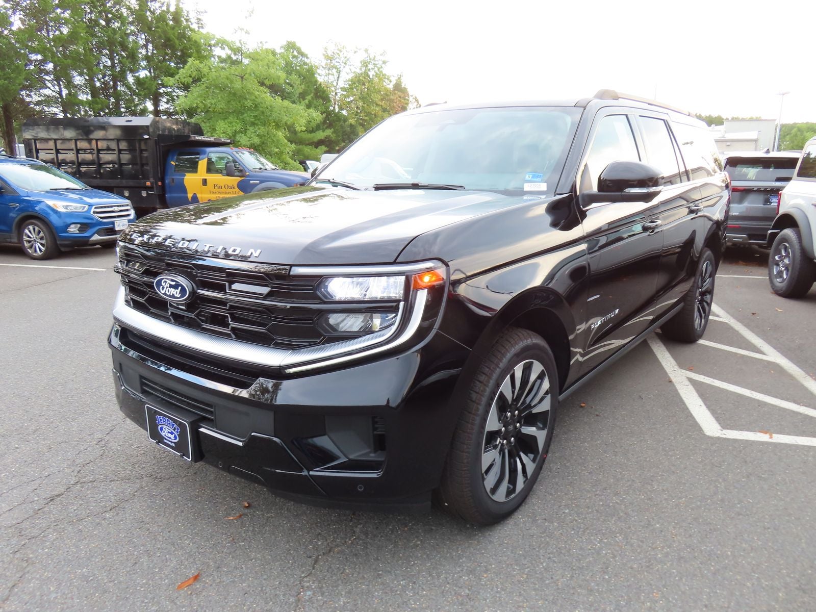 2027 Ford Expedition Max Platinum 800A