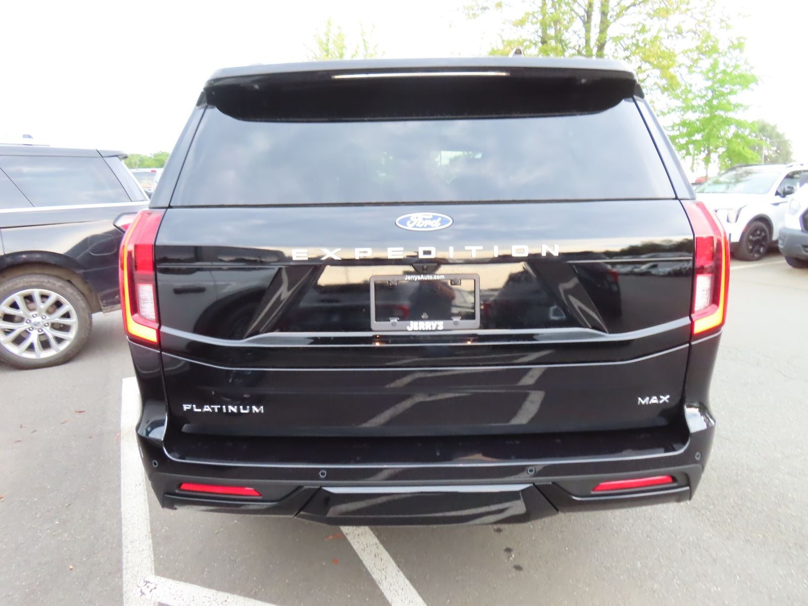 2027 Ford Expedition Max Platinum 800A