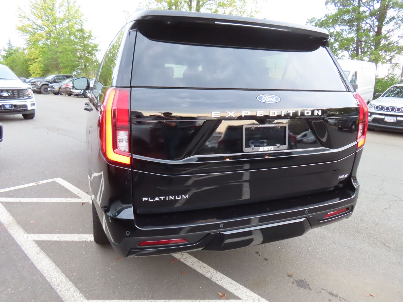 2027 Ford Expedition Max Platinum 800A