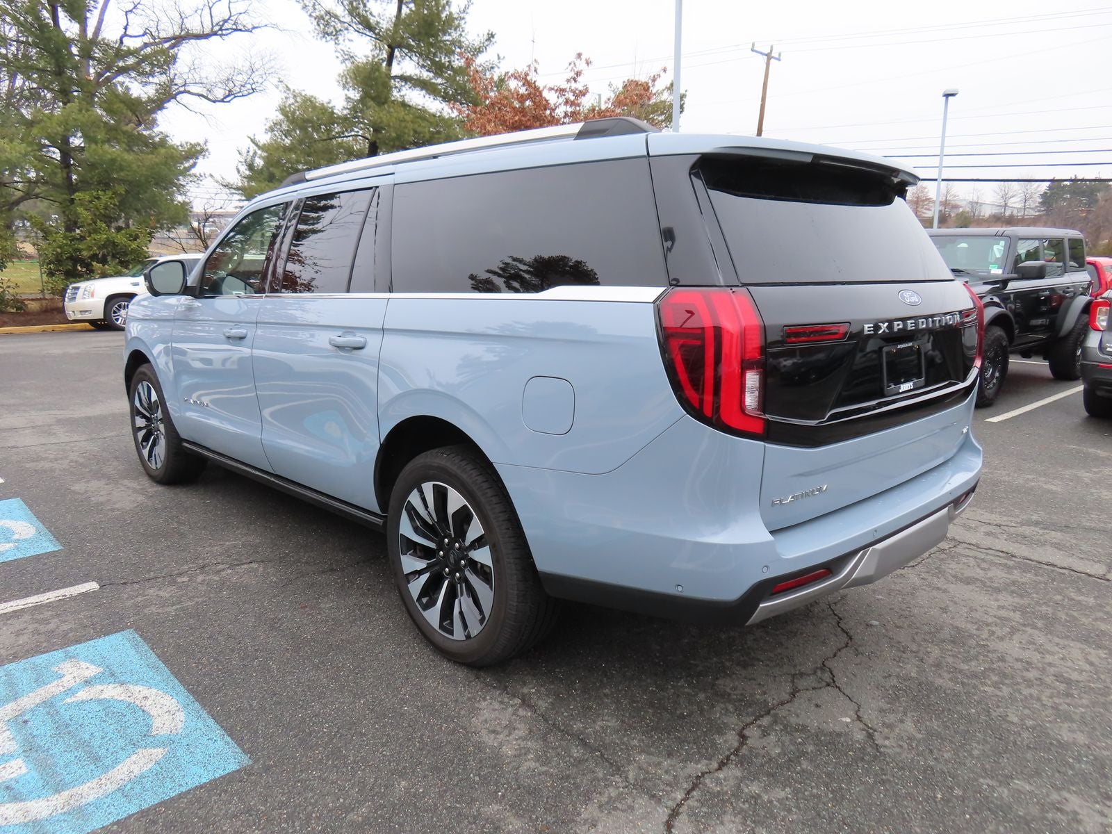 2025 Ford Expedition Max Platinum
