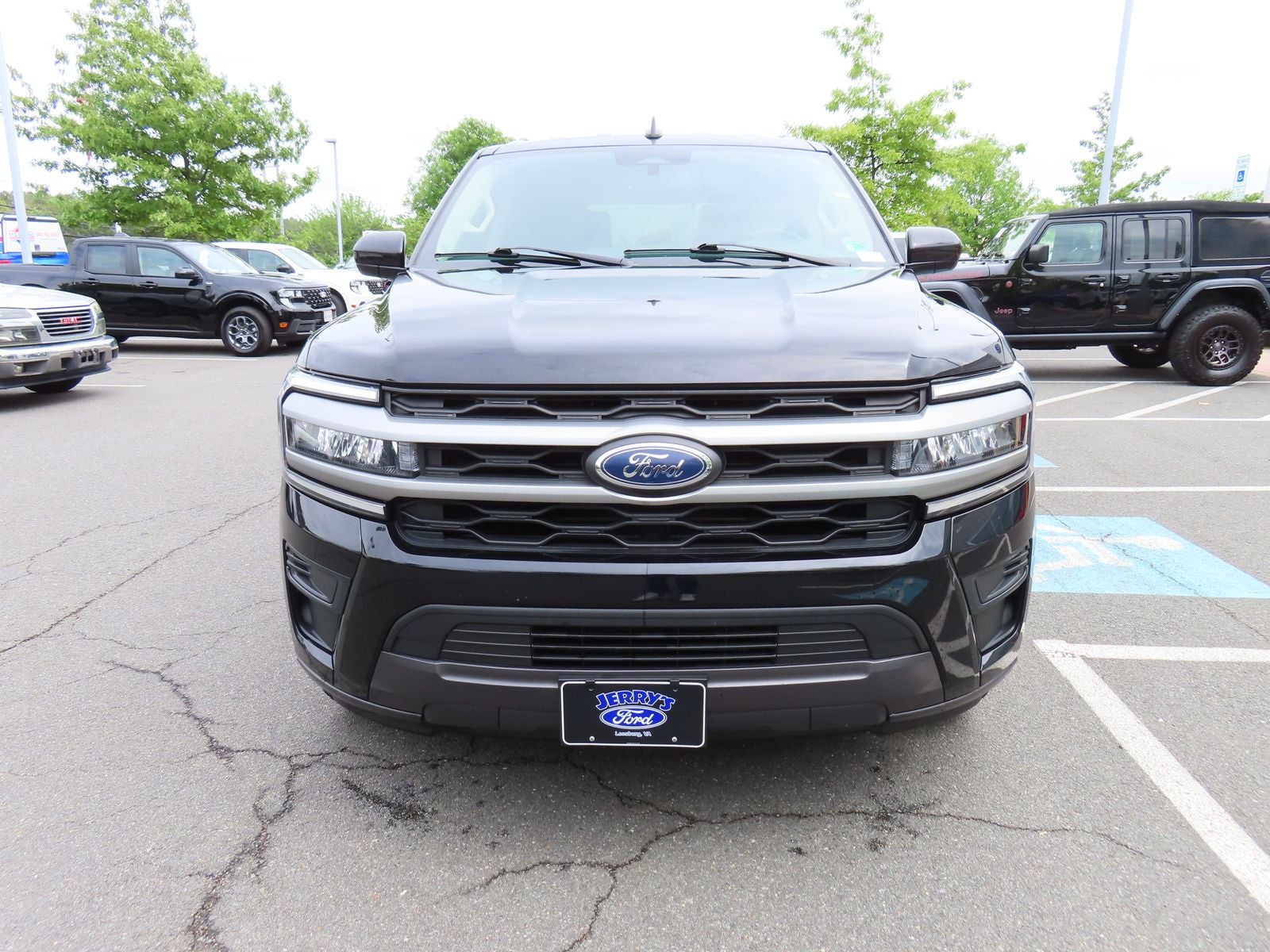 2024 Ford Expedition XLT