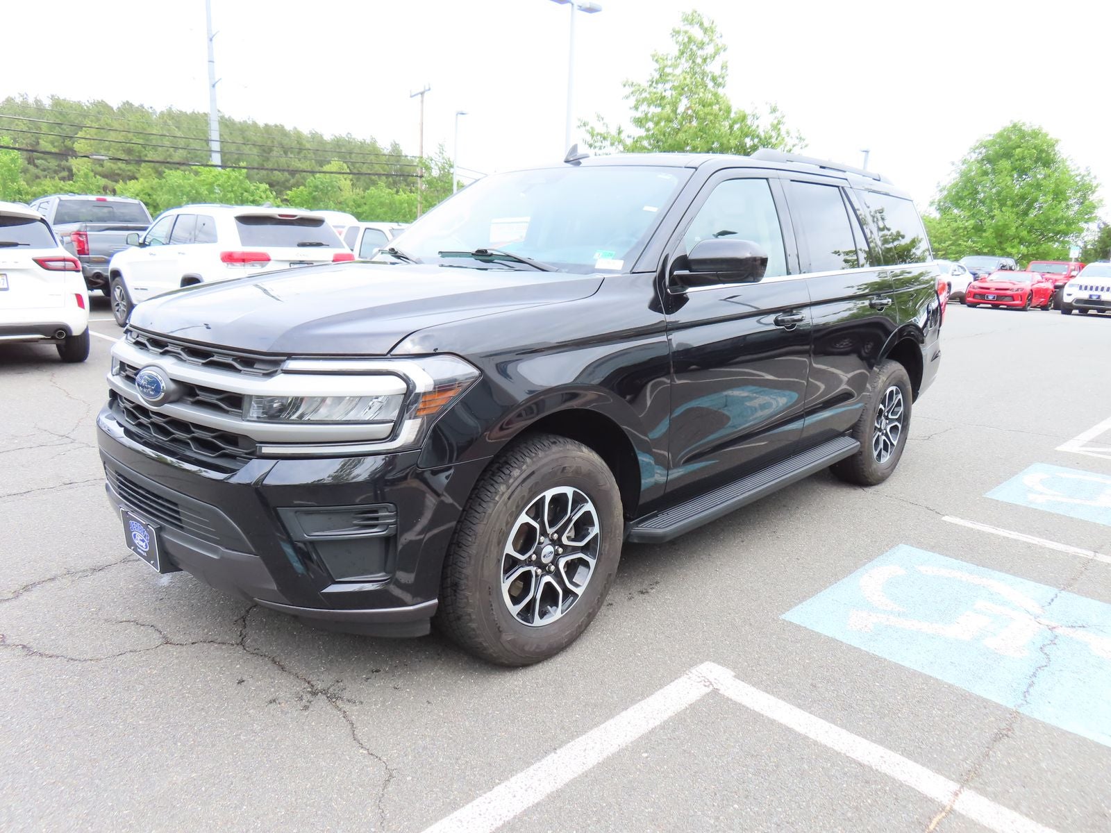 2024 Ford Expedition XLT