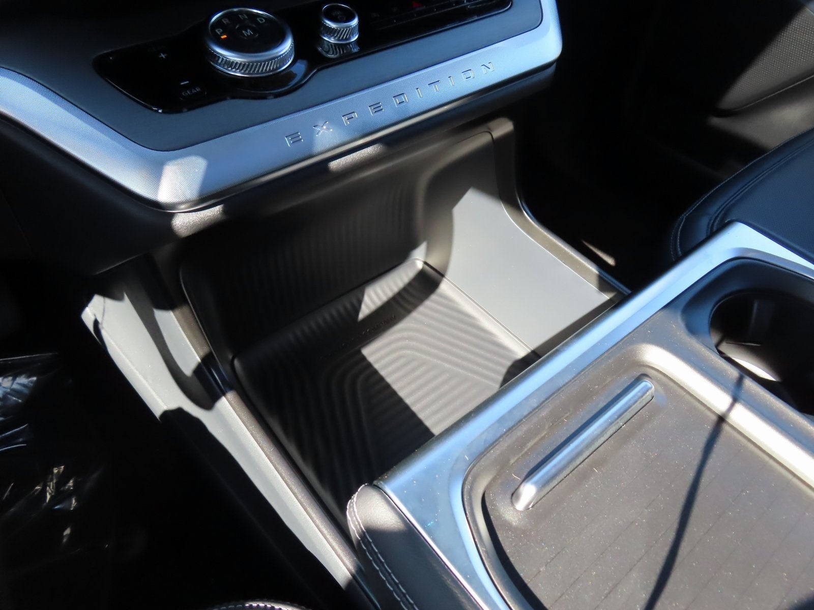 2025 Ford Expedition Platinum 600A