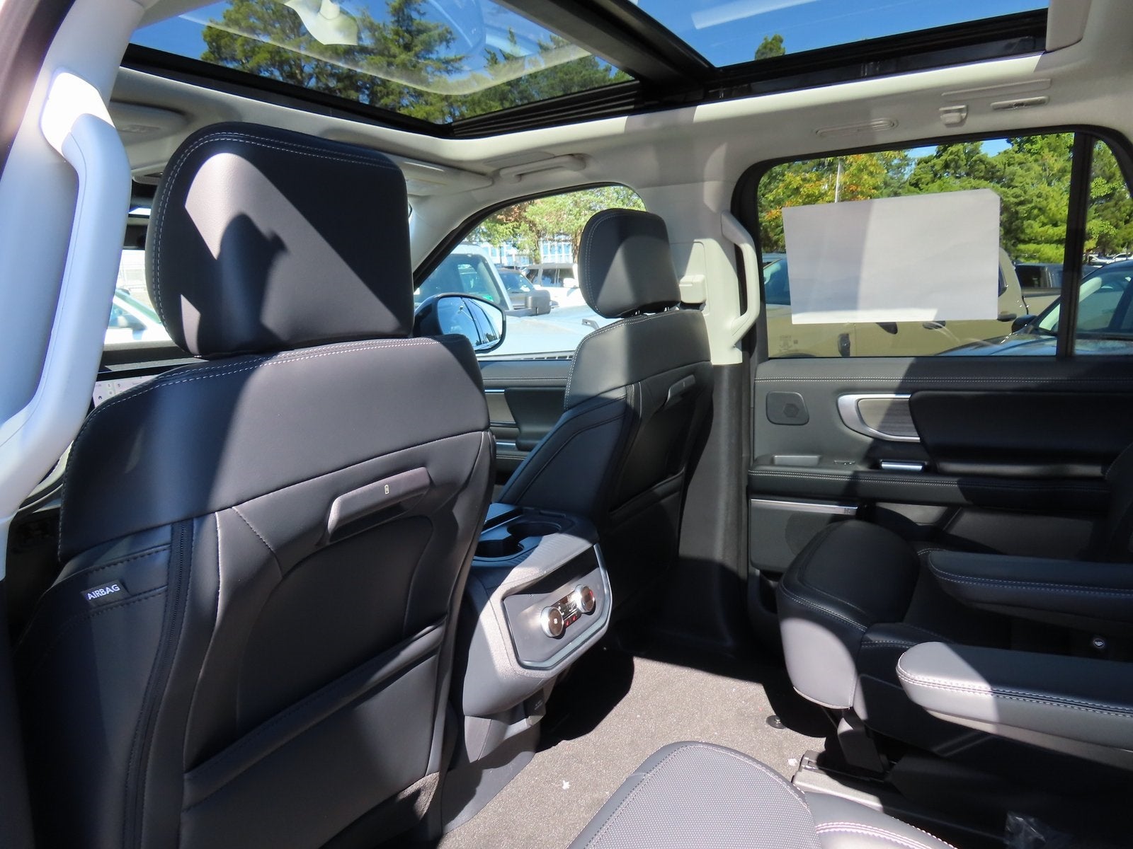 2025 Ford Expedition Platinum 600A