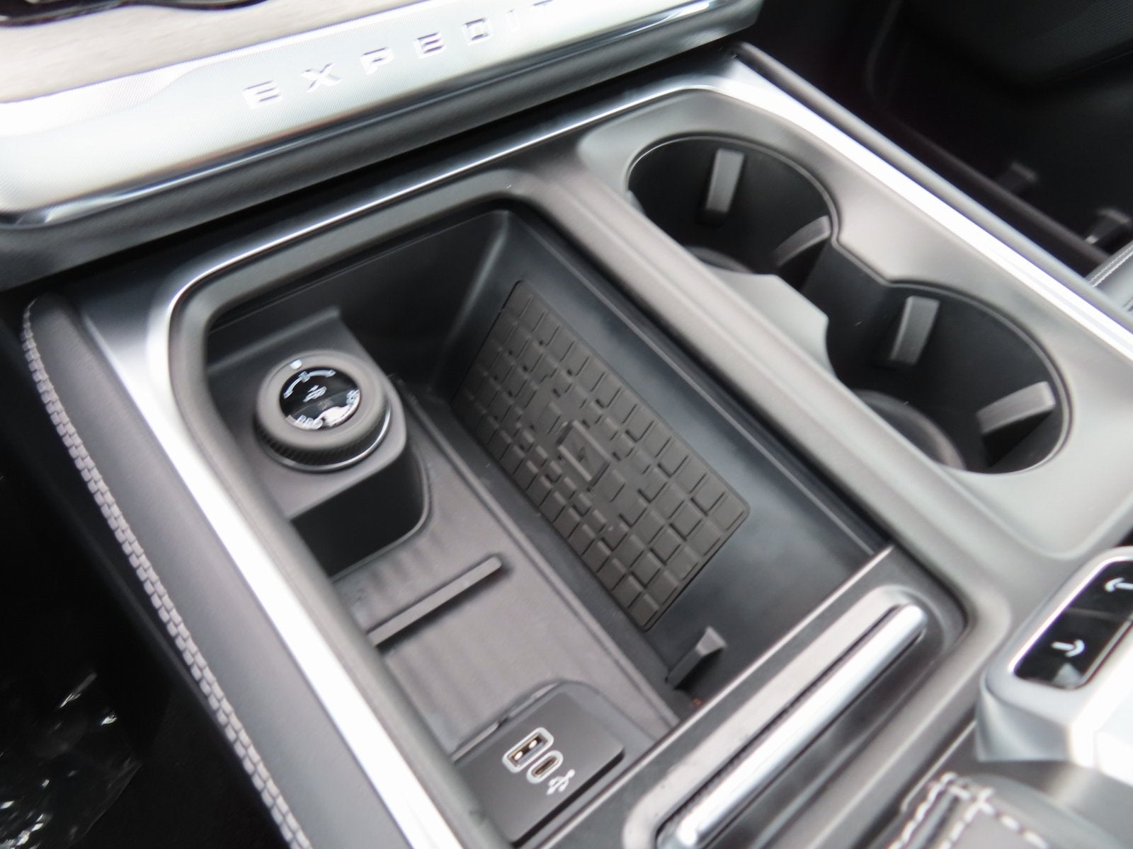 2025 Ford Expedition Platinum 600A