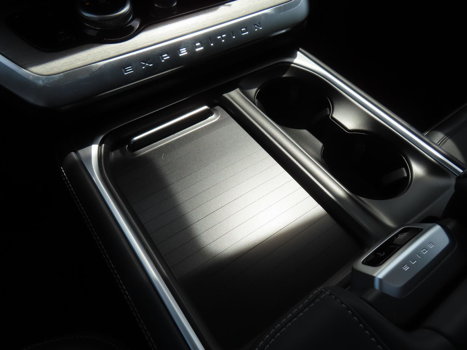 2026 Ford Expedition Platinum 600A