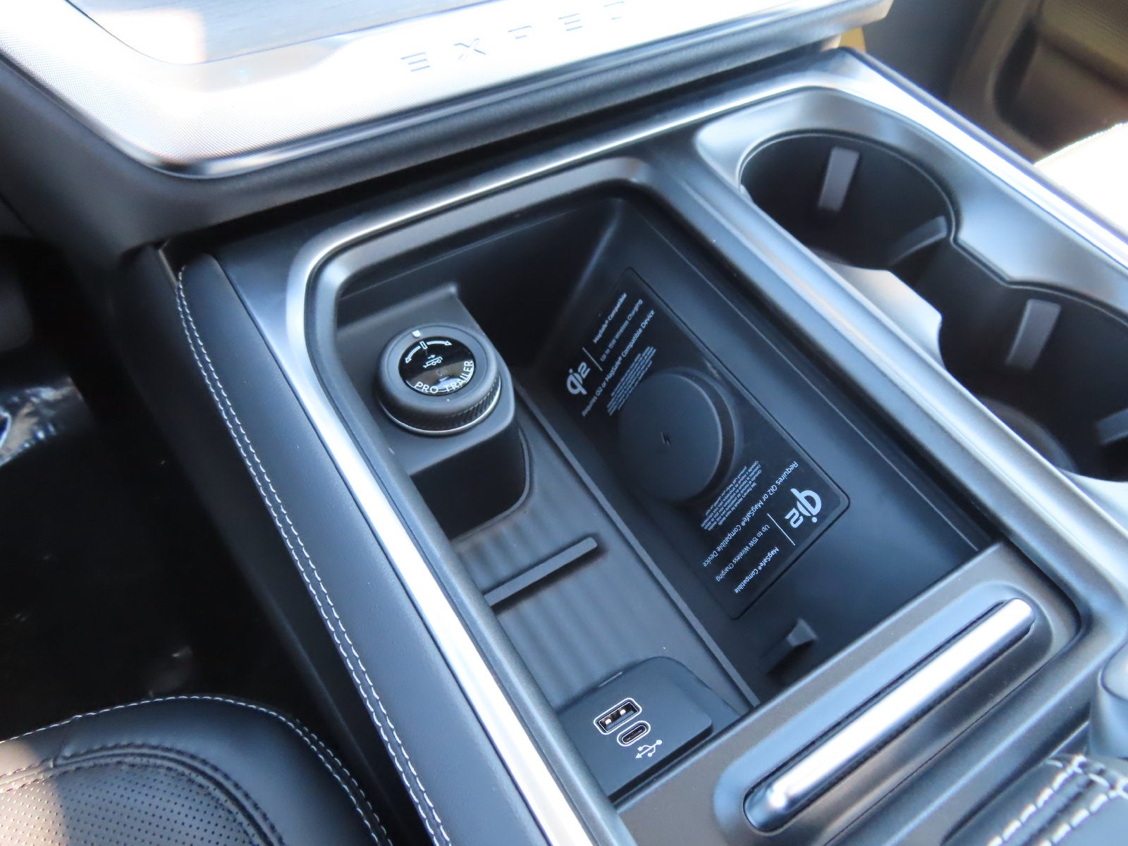 2027 Ford Expedition Platinum 600A