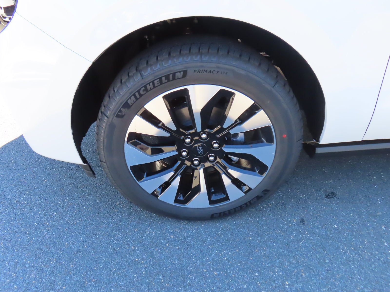 2027 Ford Expedition Platinum 600A