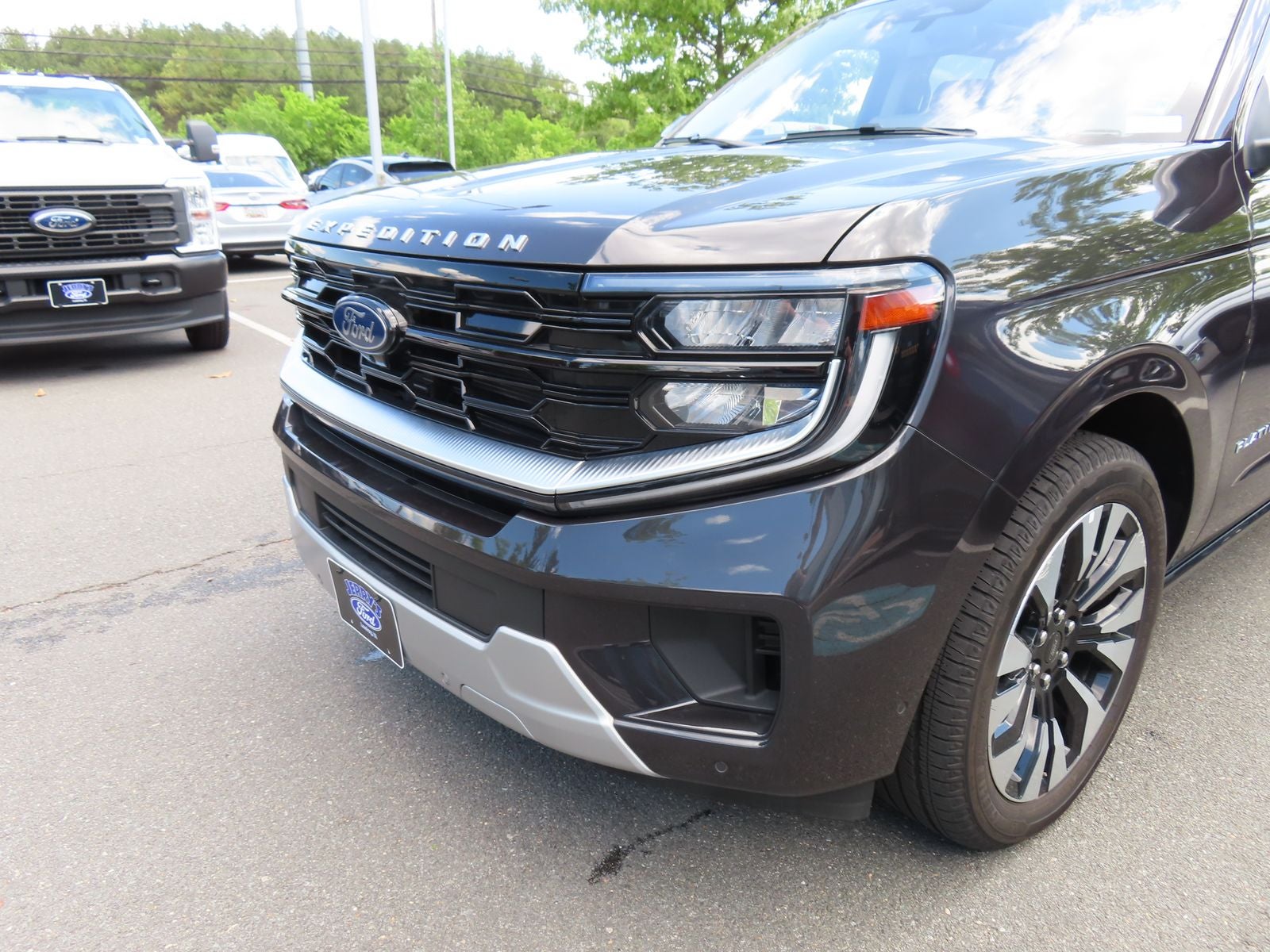 2025 Ford Expedition Platinum