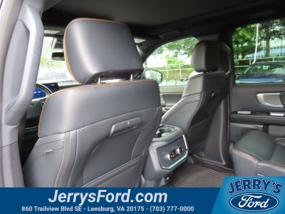 2025 Ford Expedition Tremor