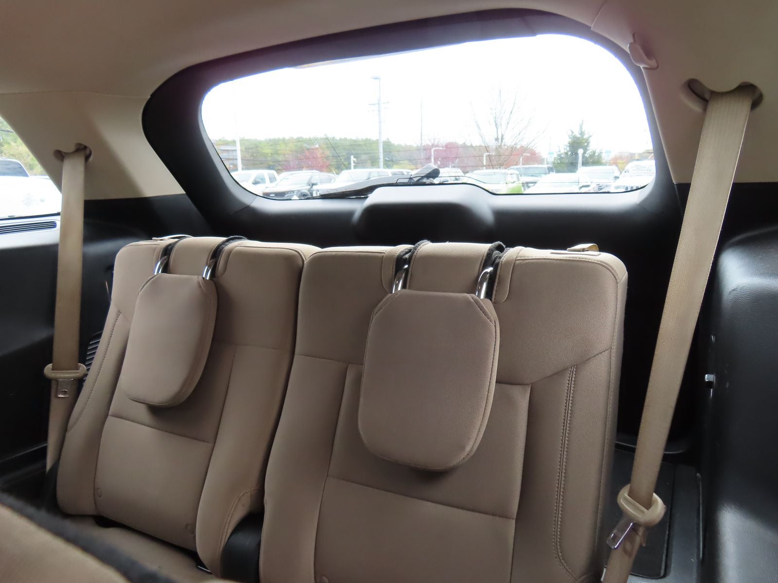 2020 Ford Explorer Base