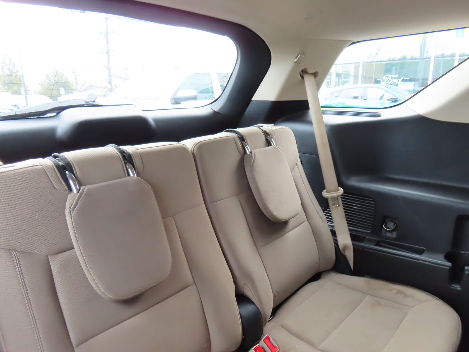 2020 Ford Explorer Base