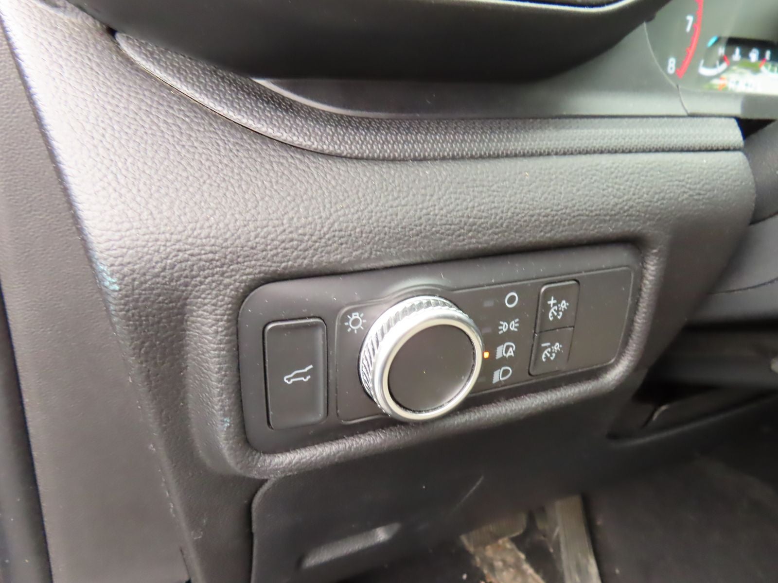 2021 Ford Explorer Base