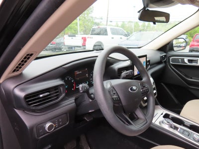 2021 Ford Explorer Base