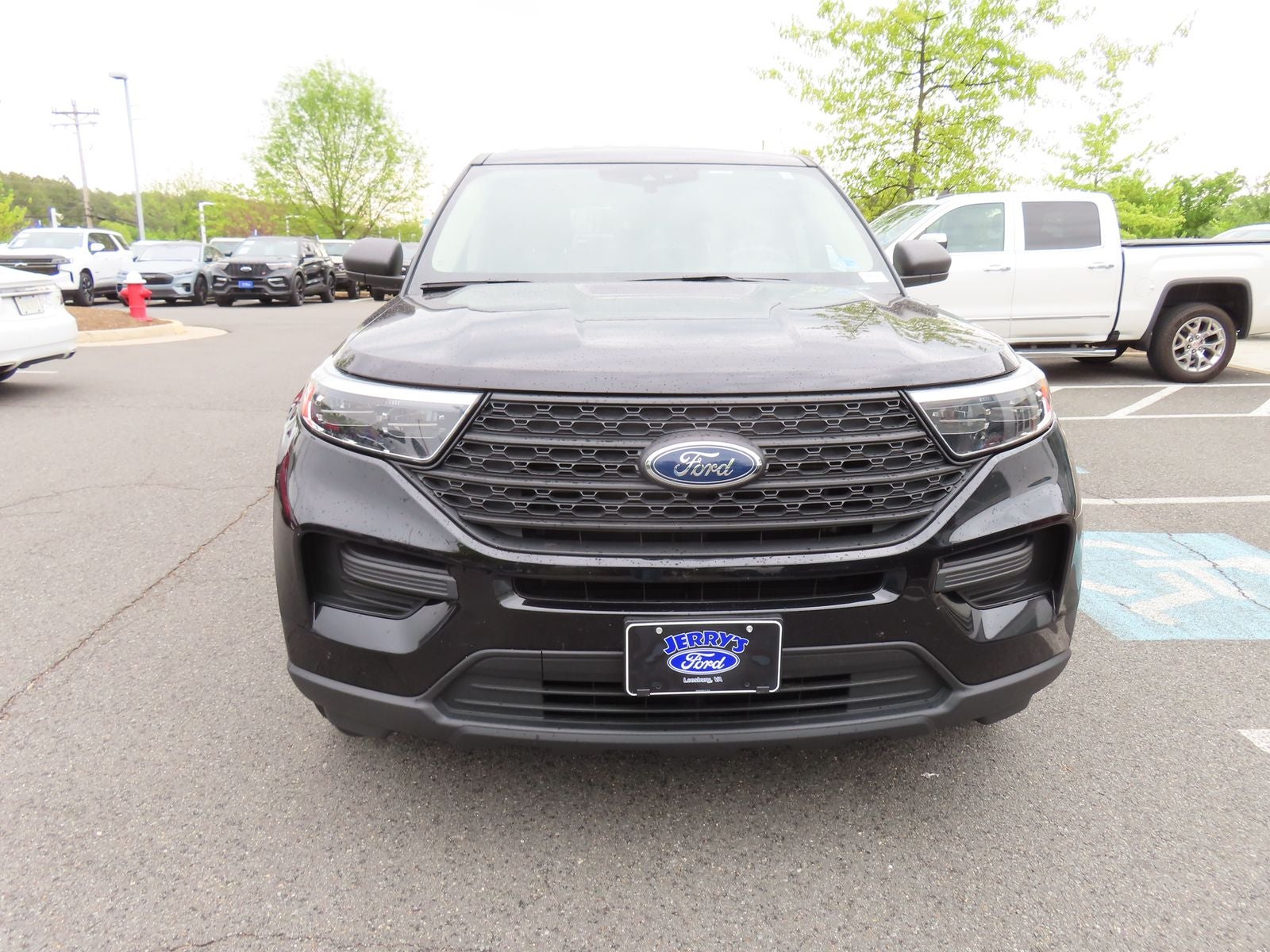 2021 Ford Explorer Base