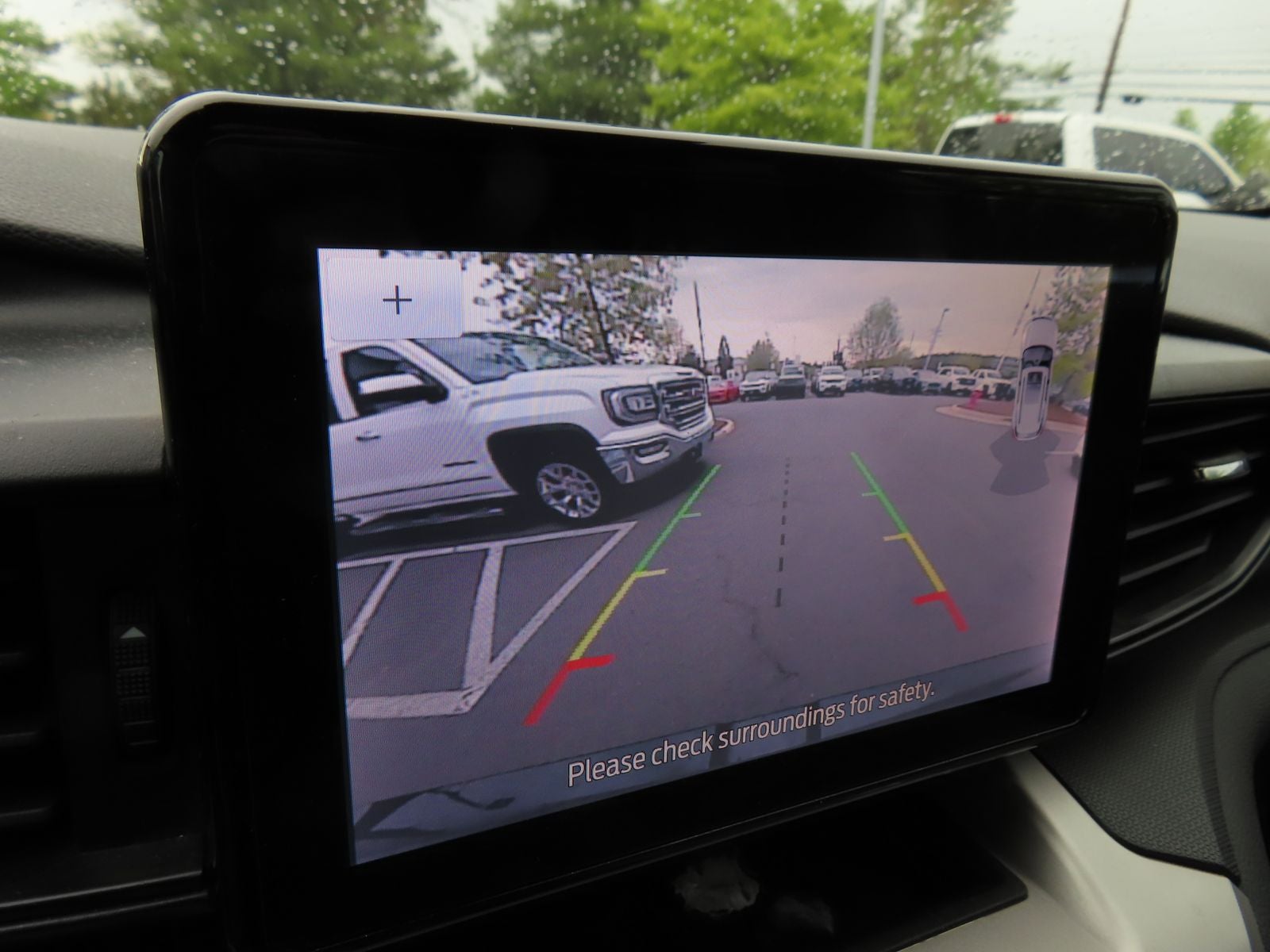 2021 Ford Explorer Base