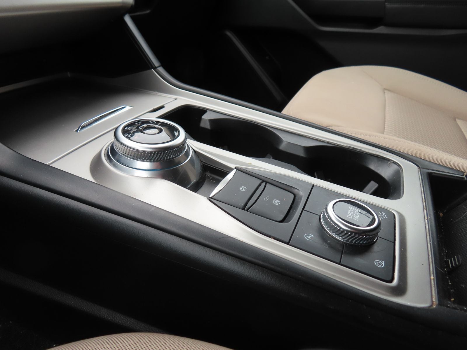 2021 Ford Explorer Base