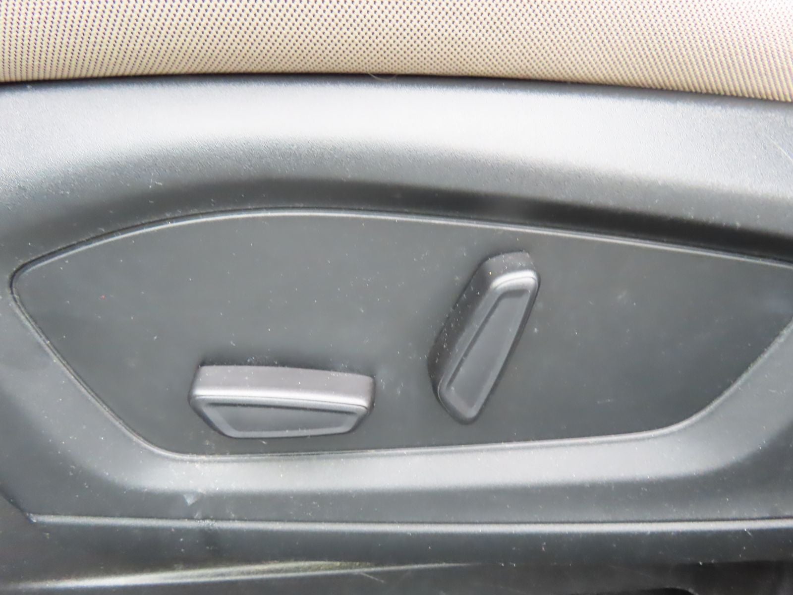 2021 Ford Explorer Base