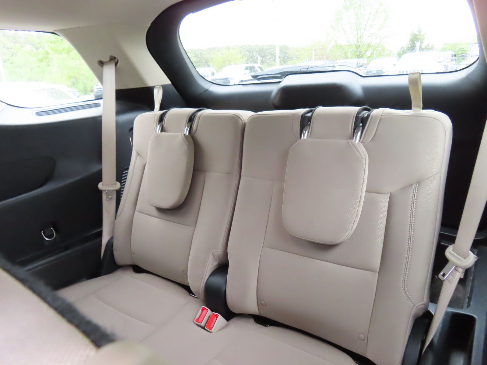 2021 Ford Explorer Base