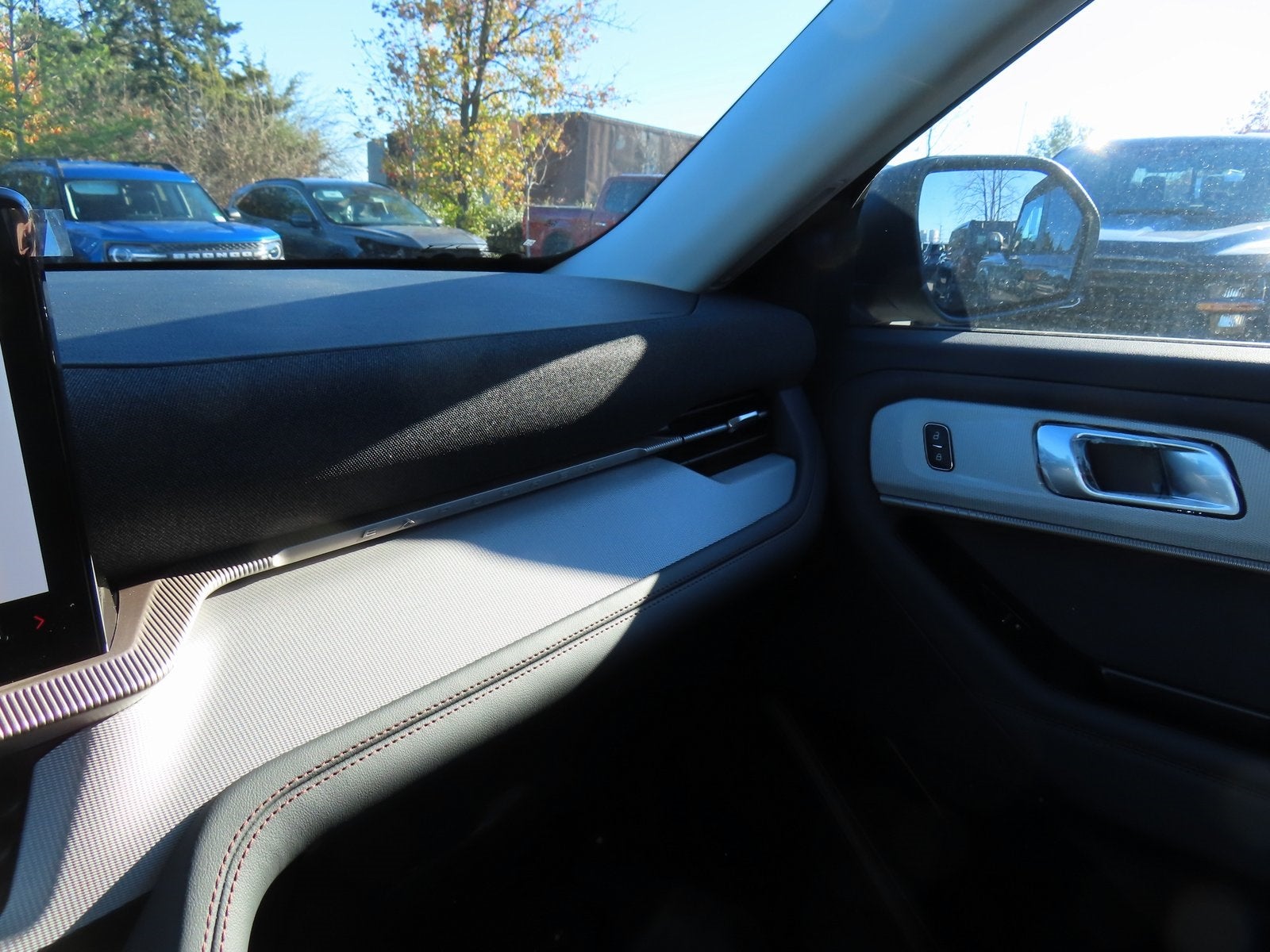 2026 Ford Explorer Active 200A