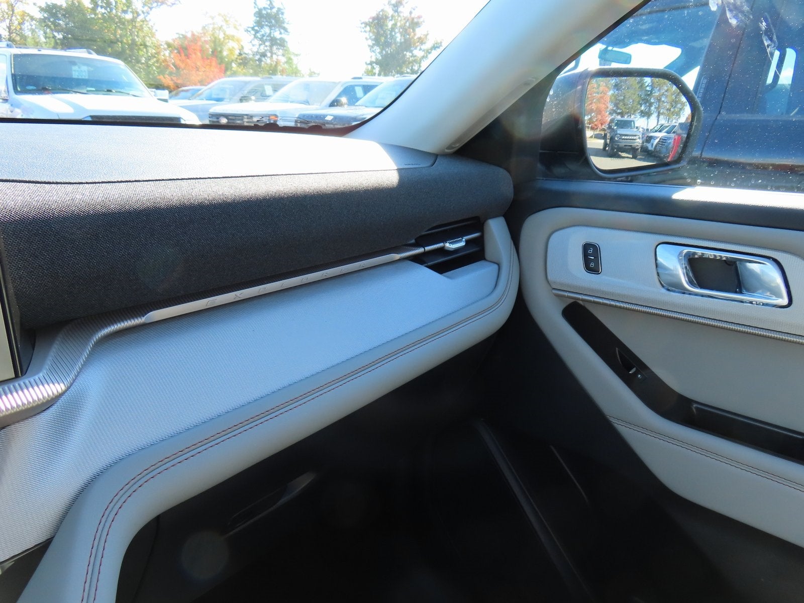 2026 Ford Explorer Active 200A