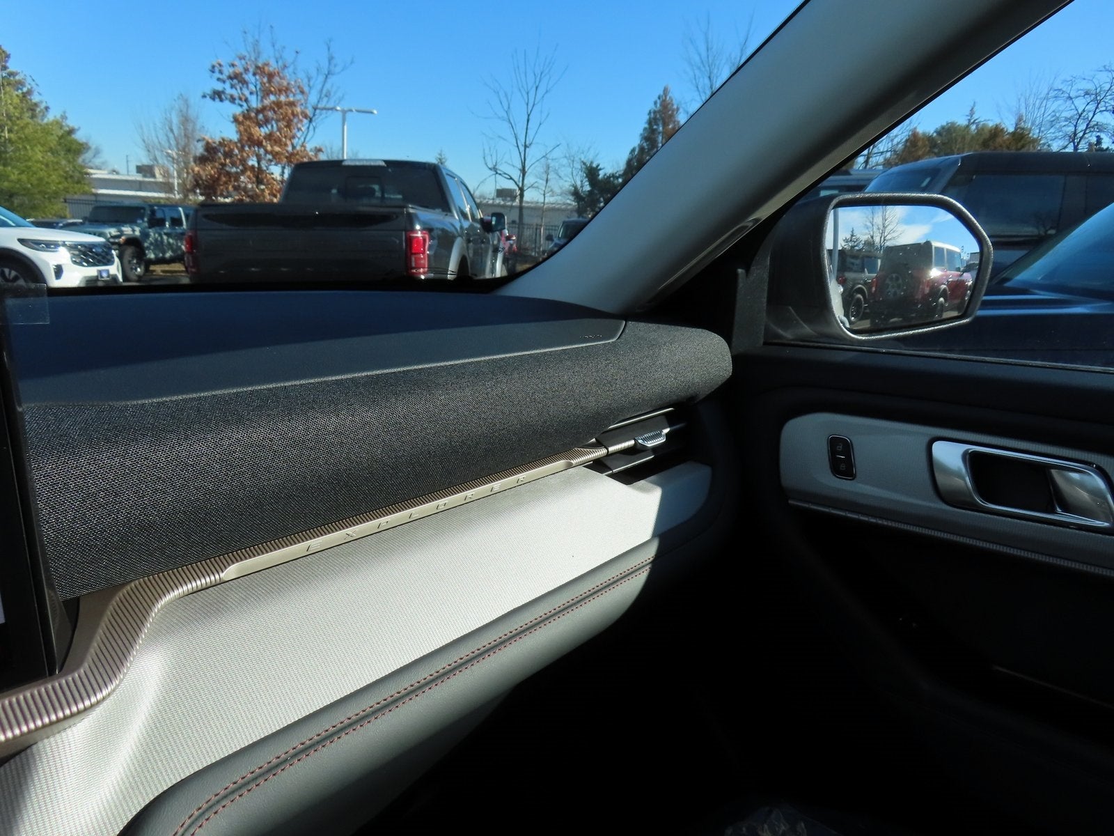 2026 Ford Explorer Active 200A