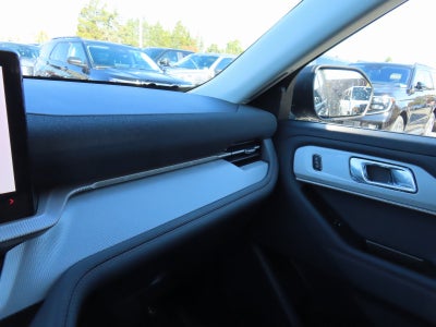 2026 Ford Explorer Active 200A