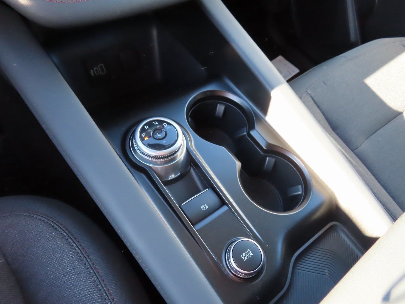 2026 Ford Explorer Active 200A