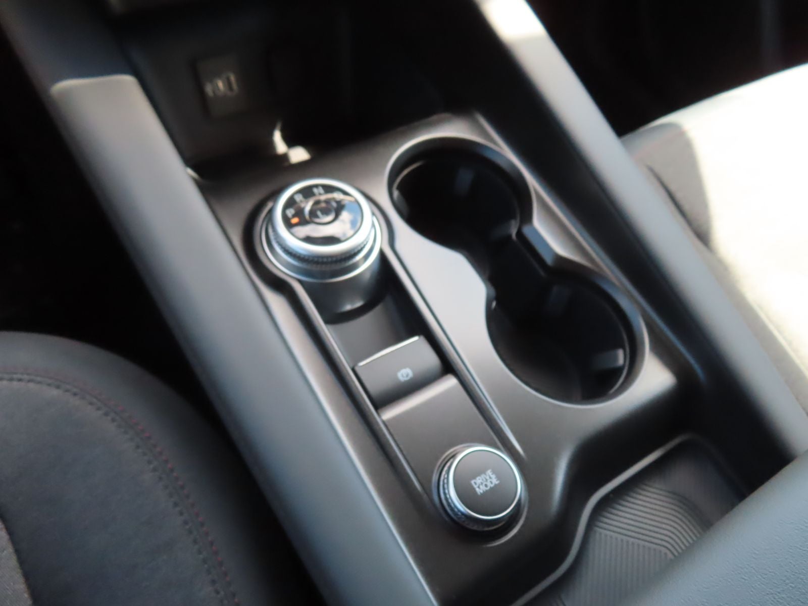 2026 Ford Explorer Active 200A