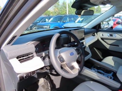 2026 Ford Explorer Active 200A