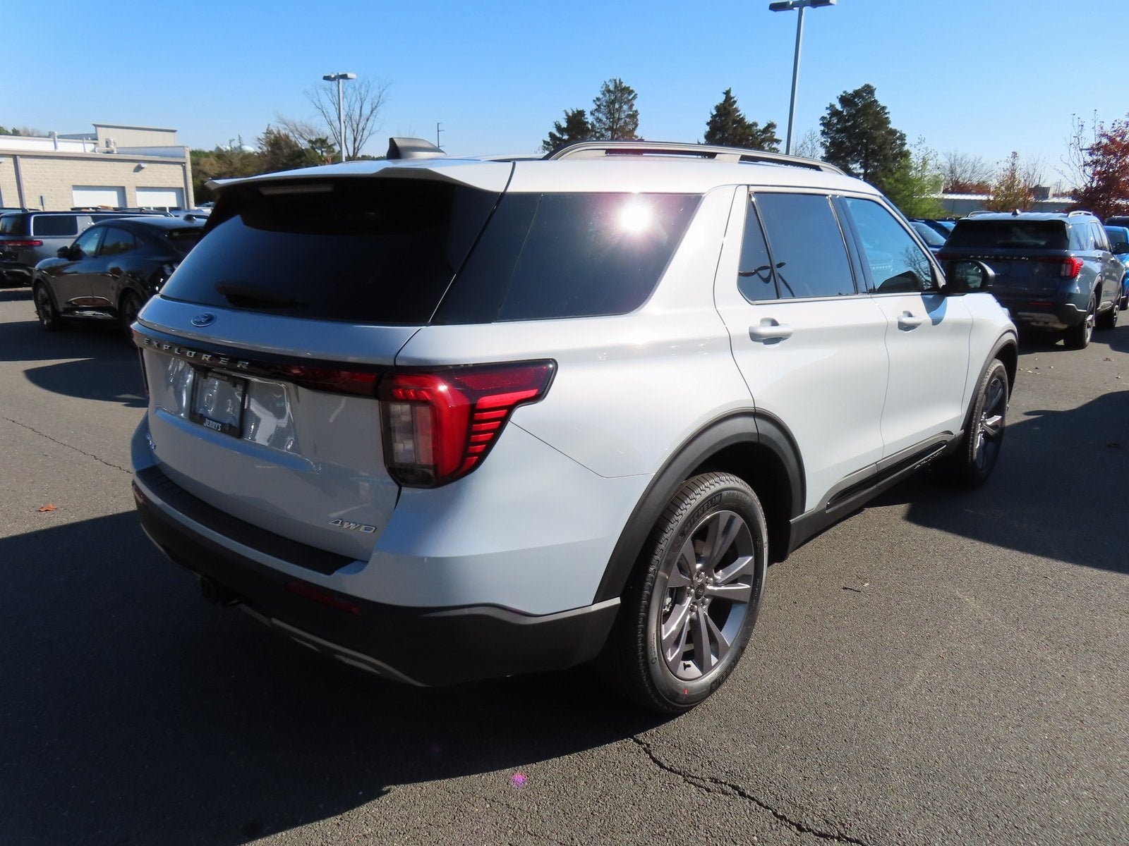 2026 Ford Explorer Active 200A