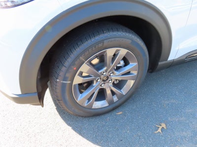 2026 Ford Explorer Active 200A